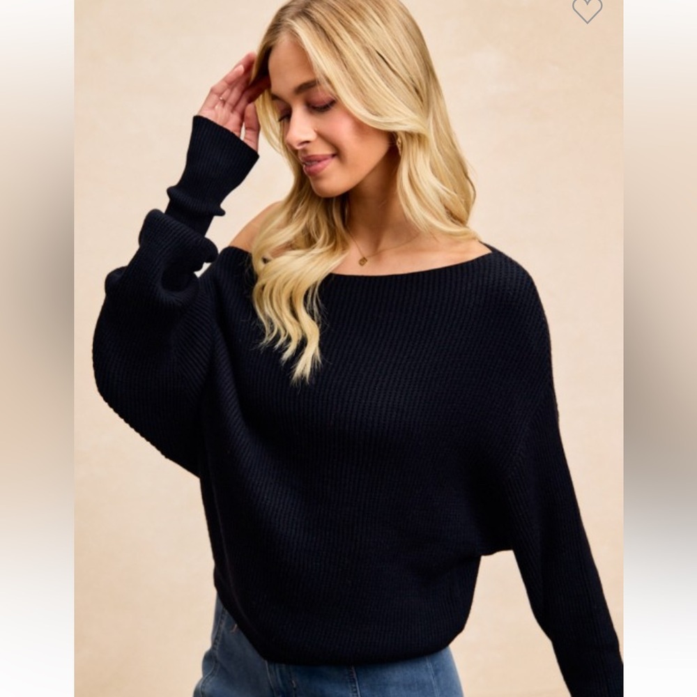 NWT BIBI PULLOVER RAGLAN SLEEVE SWEATER